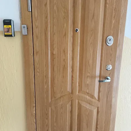 アパート Debreceno Apartamentai *